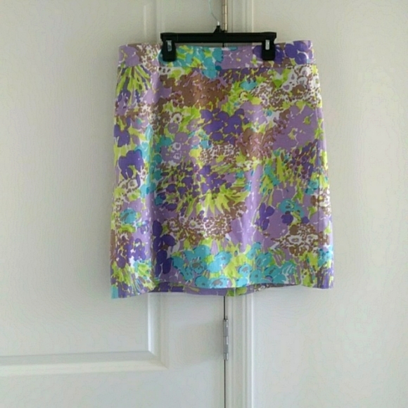 Talbots Dresses & Skirts - Beautiful skirt